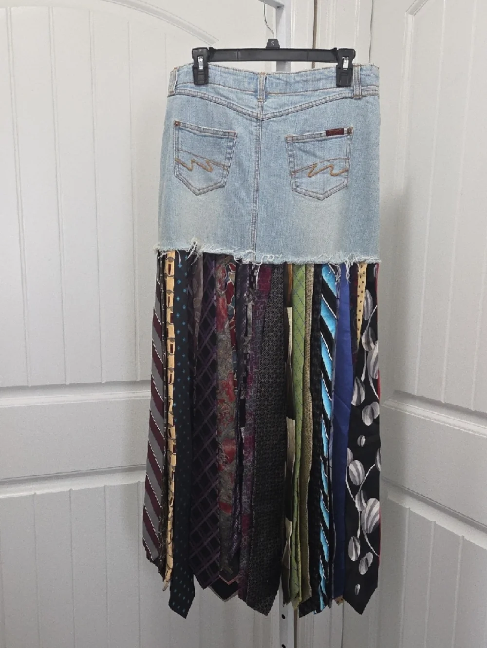 Bohemian Recycled Denim Maxi Tie Skirt with Multi-Patterned Panel - Picture 4 of 6